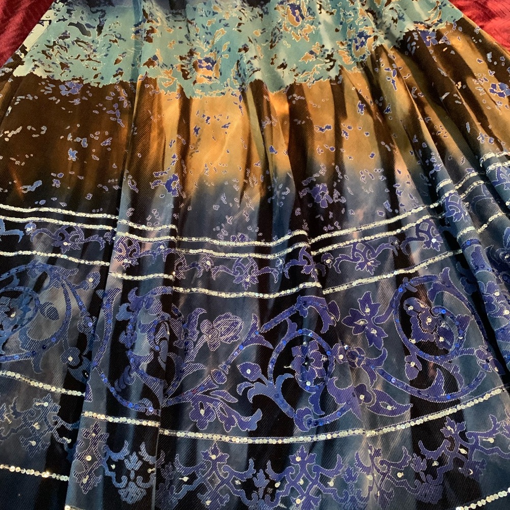 Jasmine stunning skirt - Picture 4 of 9